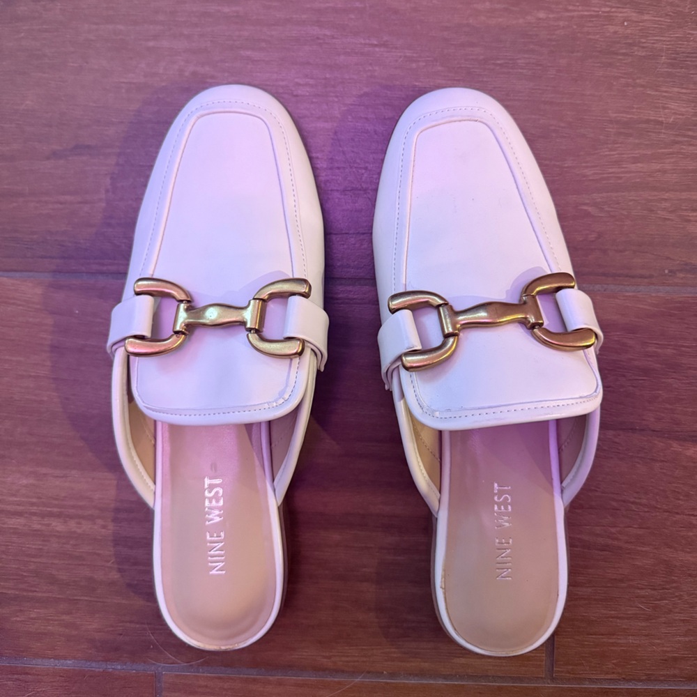 Nine West loafer slipper with Gold Detail